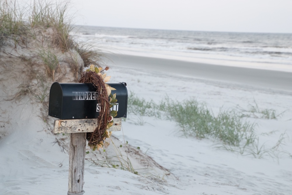 Kindred Spirit Mailbox Bird Island